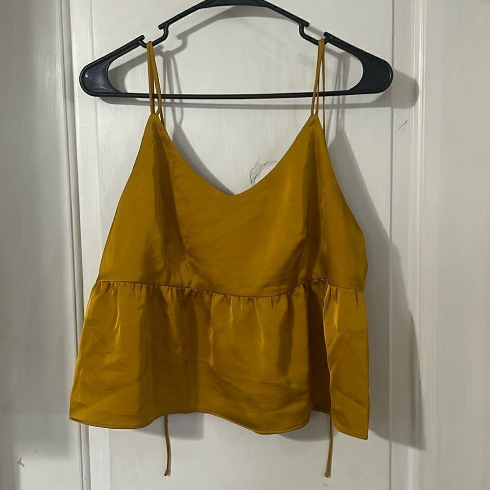 Nine West gold peplum tie cropped tank top